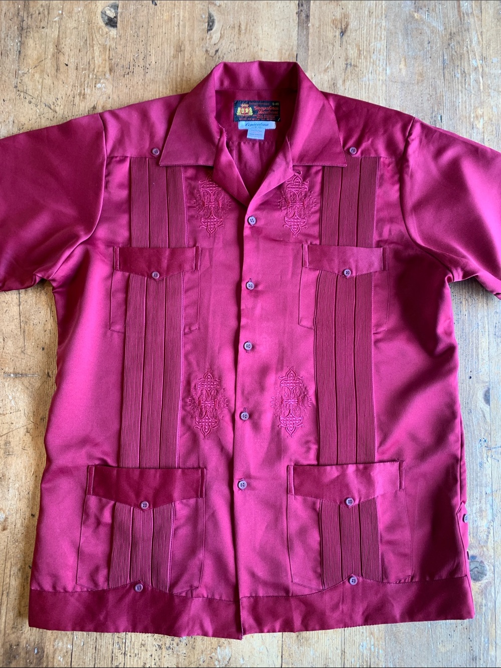 Vintage Guayaberas Yucatecas Men's Red Embroidered Cuban Shirt